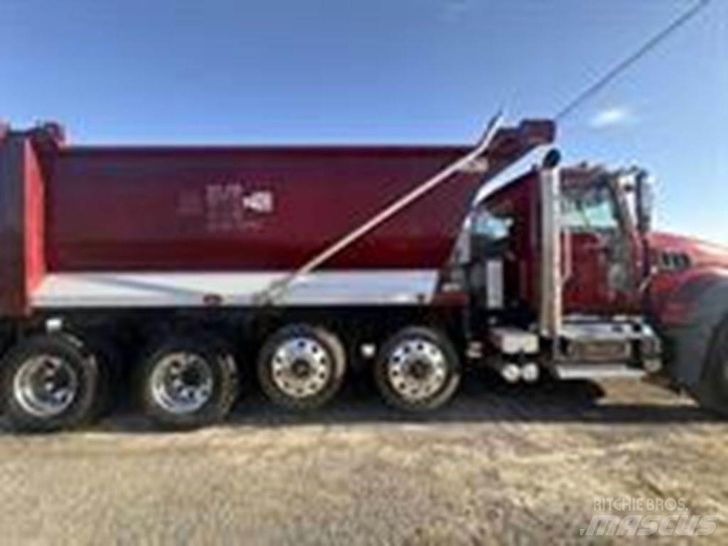 Mack GR104FR 傾卸式卡車