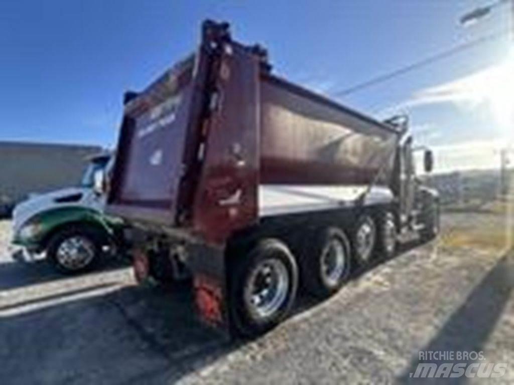 Mack GR104FR 傾卸式卡車