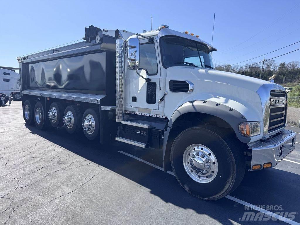 Mack GR64F 傾卸式卡車