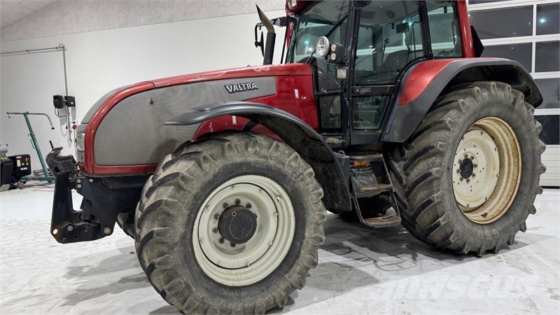Valtra T190 曳引機