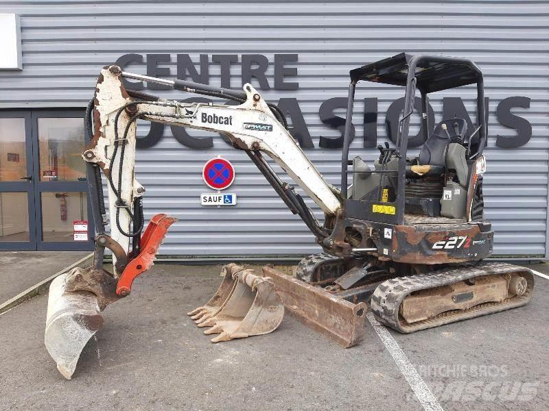 Bobcat E27Z E2 小型挖土機/掘鑿機<7t(小型挖掘機)