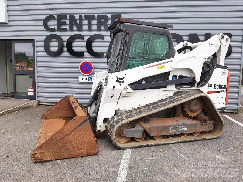 Bobcat T870-E2 滑移轉向裝載機