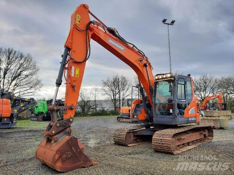 Doosan DX140LCR-5 履帶式 挖土機/掘鑿機/挖掘機