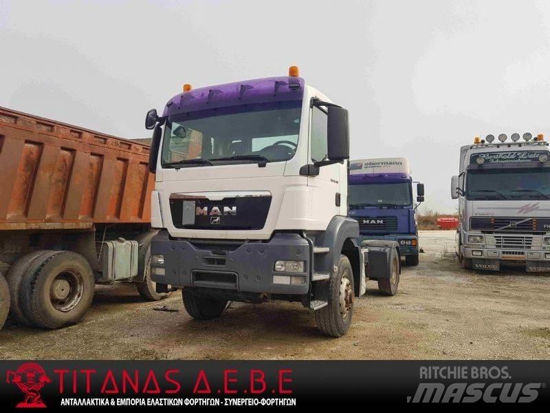 MAN 09 TGS 18.400 4X4 曳引機組件