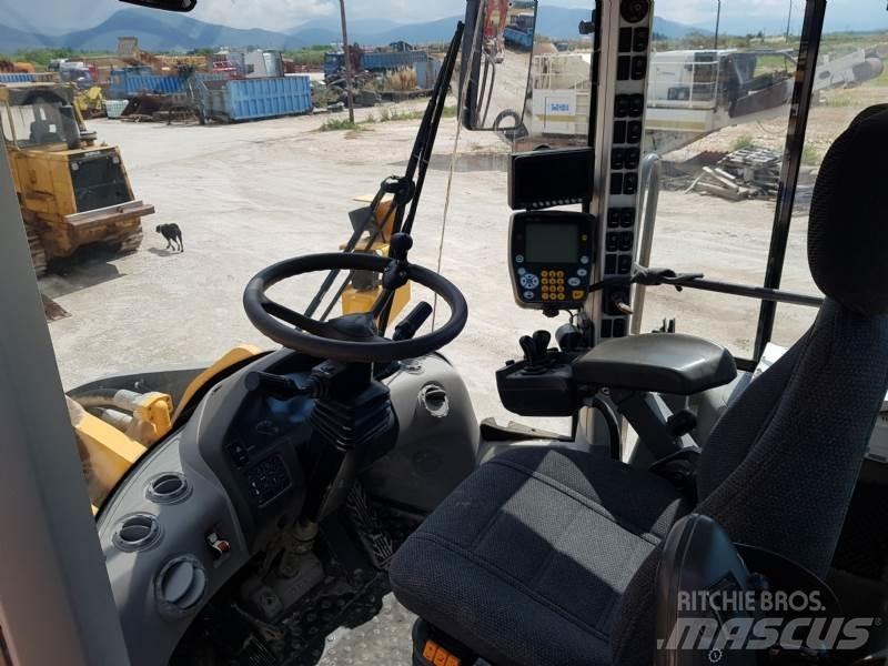 Volvo L350F 輪胎式裝載機
