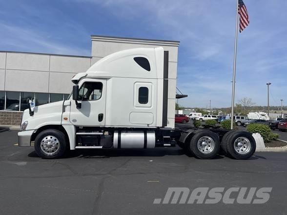 Freightliner CASCADIA 116 曳引機組件