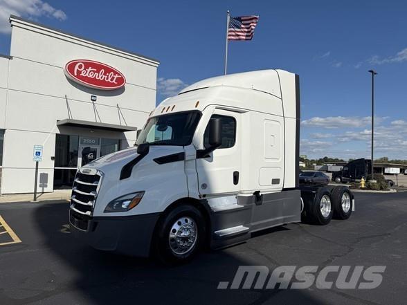 Freightliner CASCADIA 116 曳引機組件