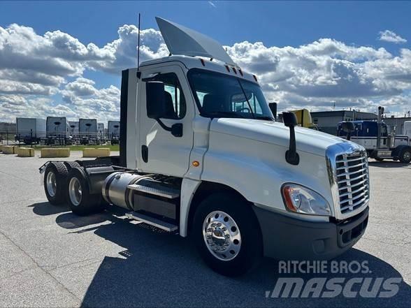 Freightliner CASCADIA 125 曳引機組件