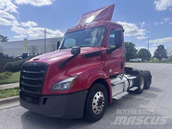 Freightliner CASCADIA 126 曳引機組件