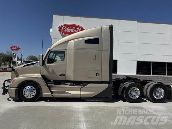 Kenworth T680 曳引機組件
