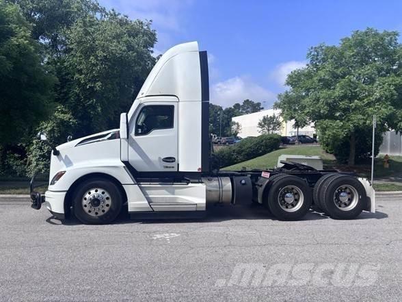 Kenworth T680 曳引機組件