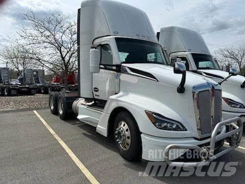 Kenworth T680 曳引機組件