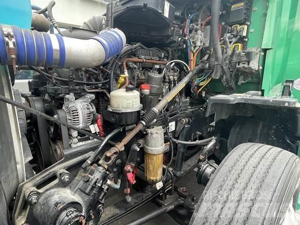 Kenworth T680 曳引機組件