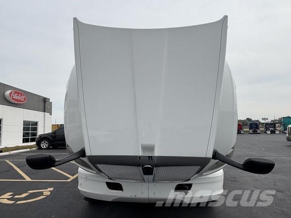 Kenworth T680 曳引機組件