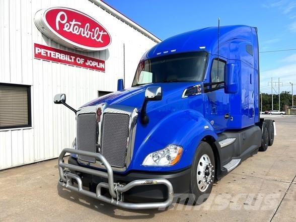 Kenworth T680 曳引機組件