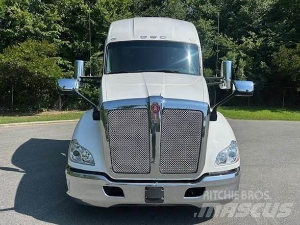 Kenworth T680 曳引機組件