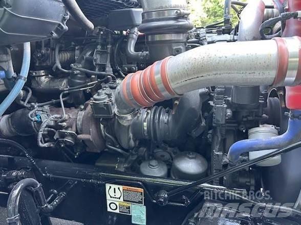 Kenworth T680 曳引機組件