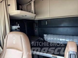 Kenworth T680 曳引機組件