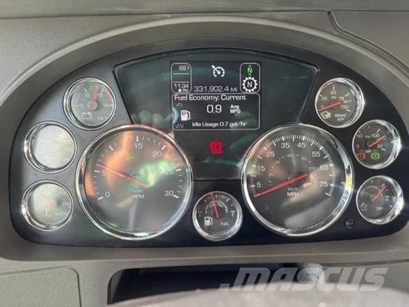 Kenworth T880 傾卸式卡車