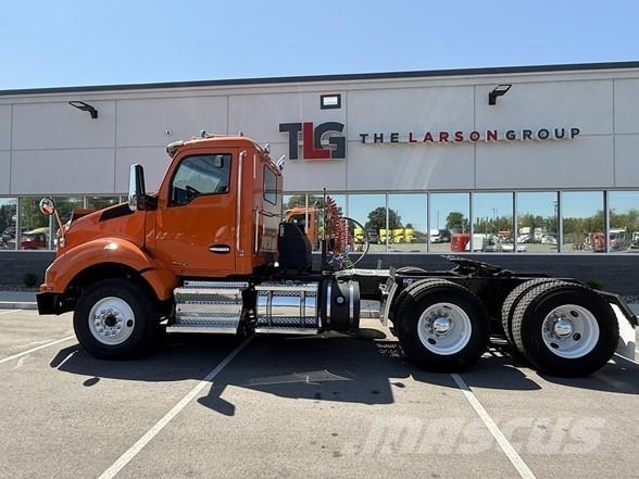 Kenworth T880 曳引機組件