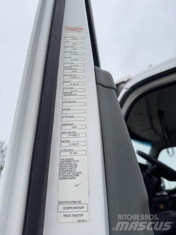 Kenworth T880 曳引機組件