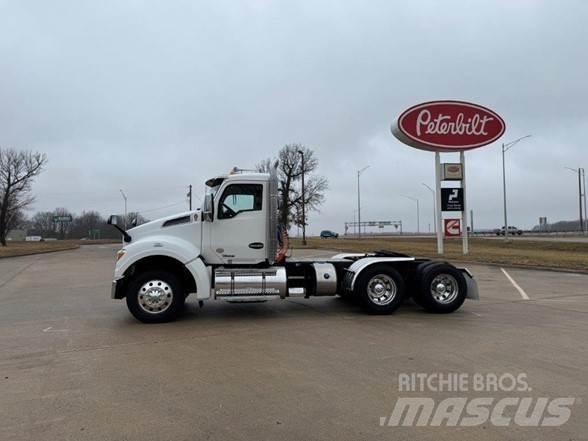 Kenworth T880 曳引機組件