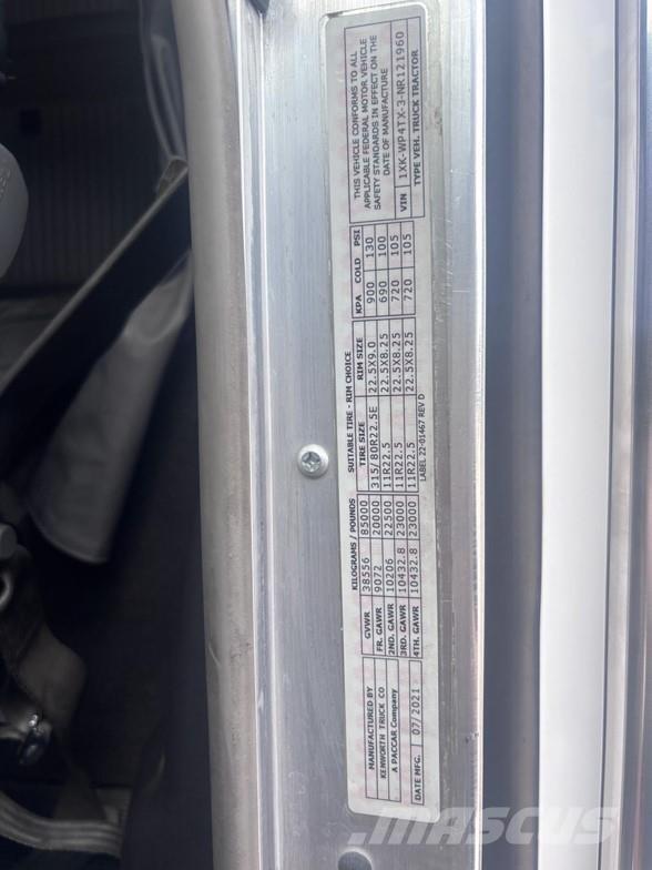 Kenworth W900B 曳引機組件