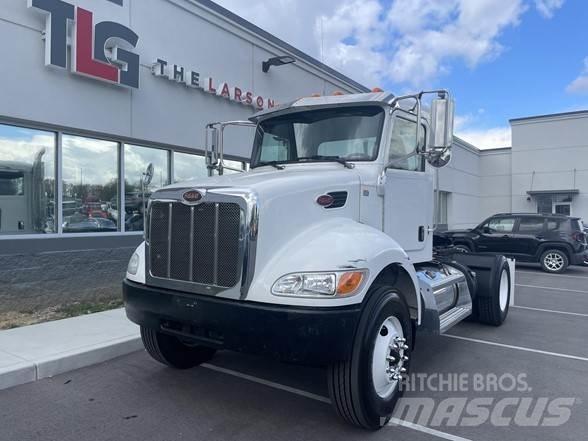 Peterbilt 337 曳引機組件