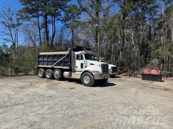 Peterbilt 348 傾卸式卡車