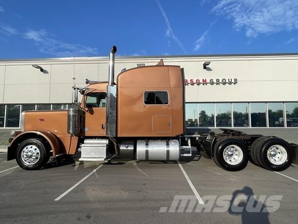 Peterbilt 389 曳引機組件