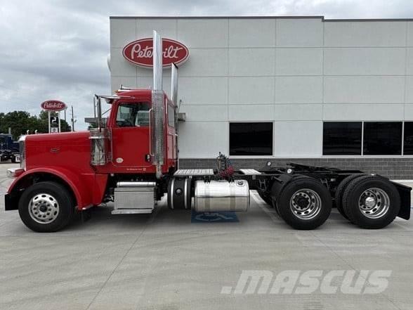 Peterbilt 389 曳引機組件