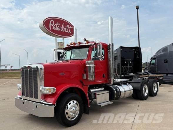 Peterbilt 389 曳引機組件