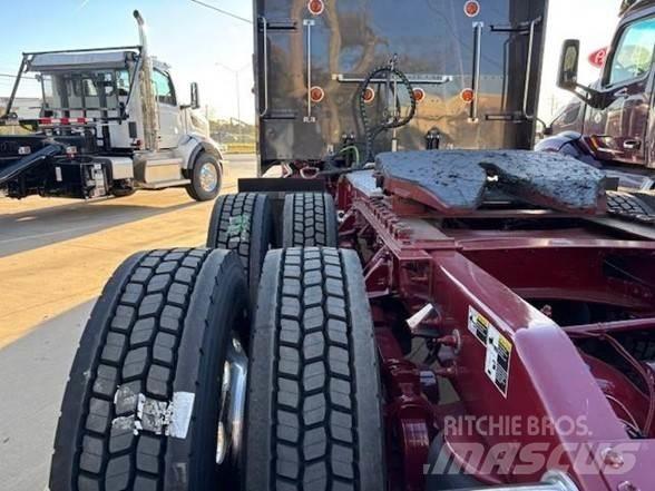 Peterbilt 389 曳引機組件