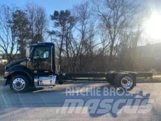 Peterbilt 536 商用底盤車
