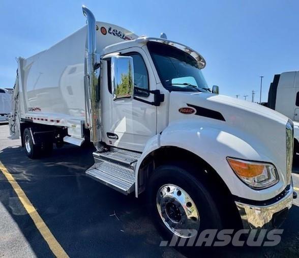Peterbilt 537 垃圾車