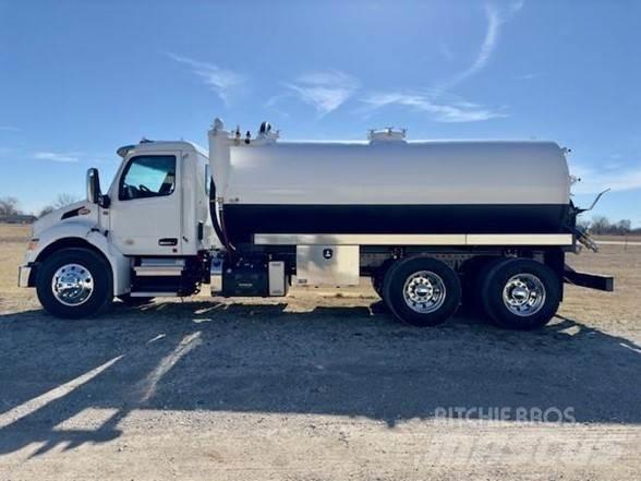 Peterbilt 548 運油車