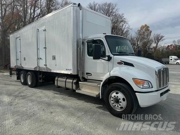 Peterbilt 548 其他