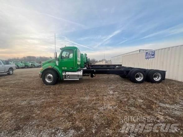 Peterbilt 548 商用底盤車