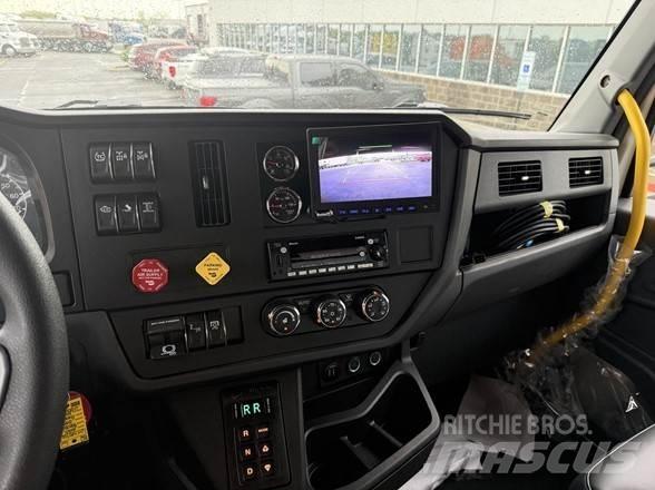 Peterbilt 548 傾卸式卡車
