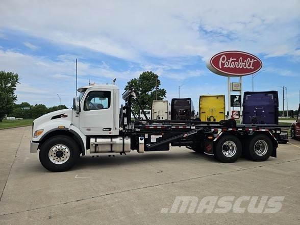 Peterbilt 548 垃圾車