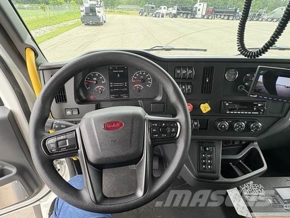 Peterbilt 548 傾卸式卡車