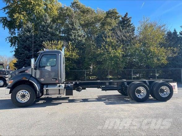 Peterbilt 548 商用底盤車