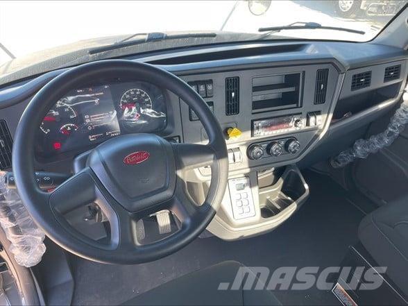 Peterbilt 548 商用底盤車