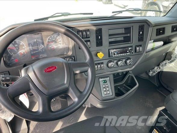 Peterbilt 548 商用底盤車