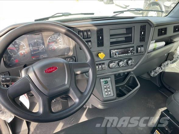 Peterbilt 548 商用底盤車