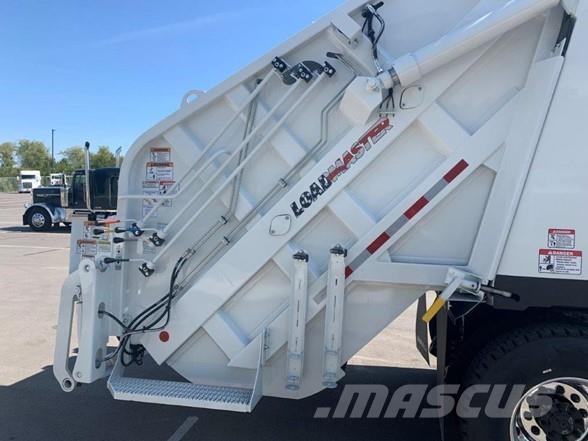 Peterbilt 548 垃圾車