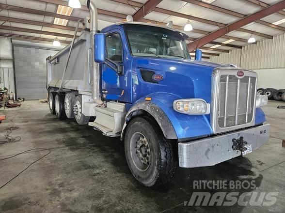 Peterbilt 567 傾卸式卡車