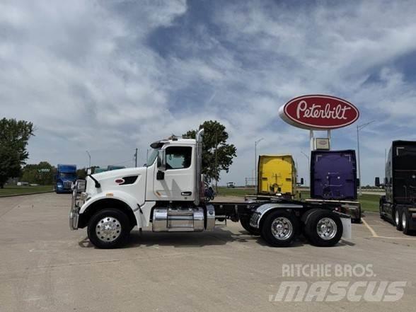Peterbilt 567 曳引機組件