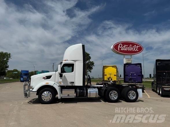 Peterbilt 567 曳引機組件