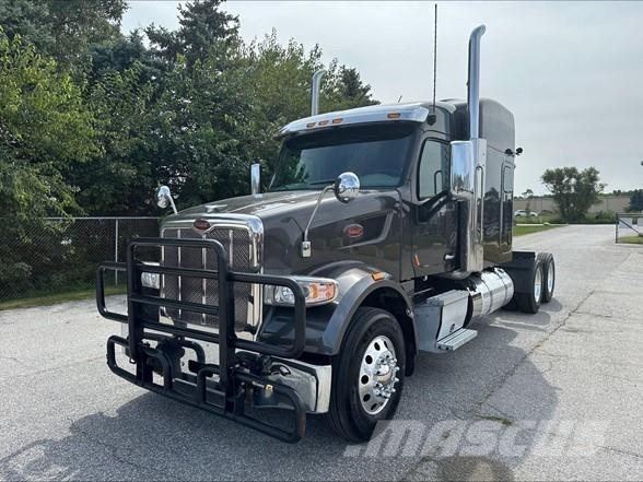 Peterbilt 567 曳引機組件